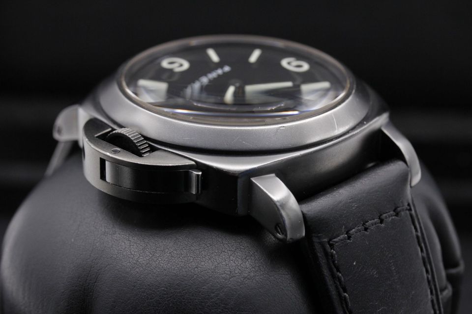 Panerai Luminor Base PAM00009 Image 4